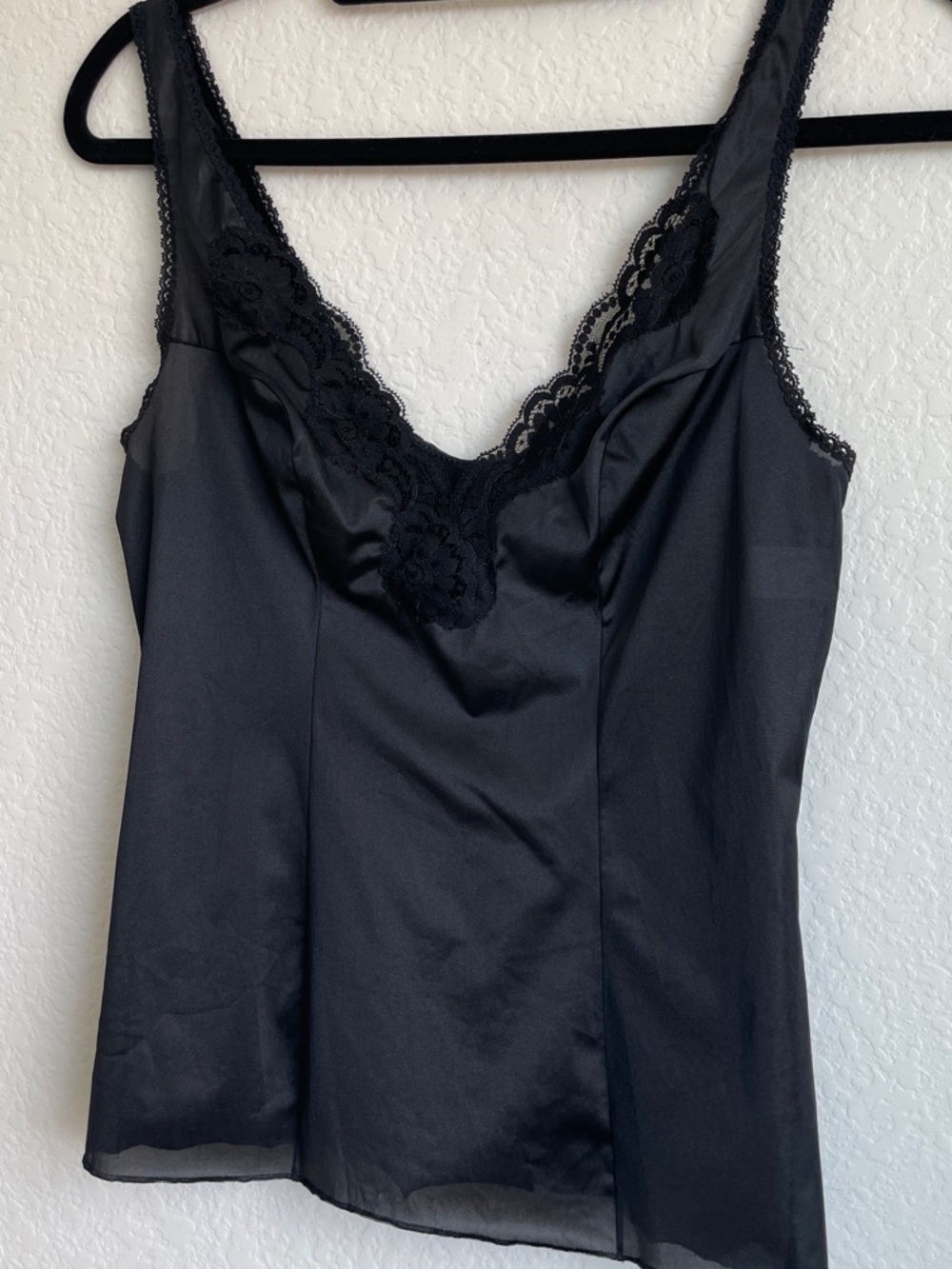 vassarette Black Satin Lace-Trim Camisole • Size 34 - Picture 10 of 11